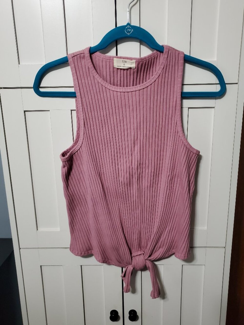 Size Small, Made in the USA, T.La Sleeveless Top